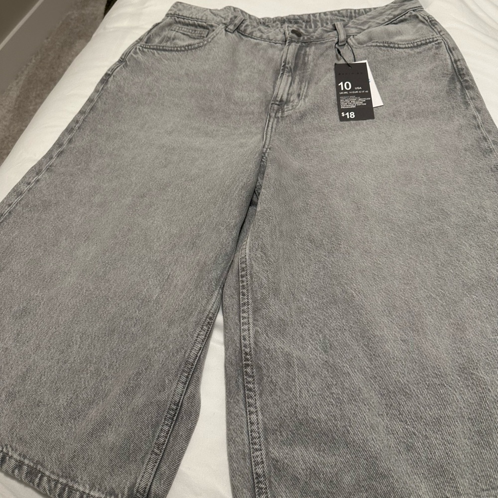 Primark Gray Relaxed Jeans High-Waisted Vintage Style
